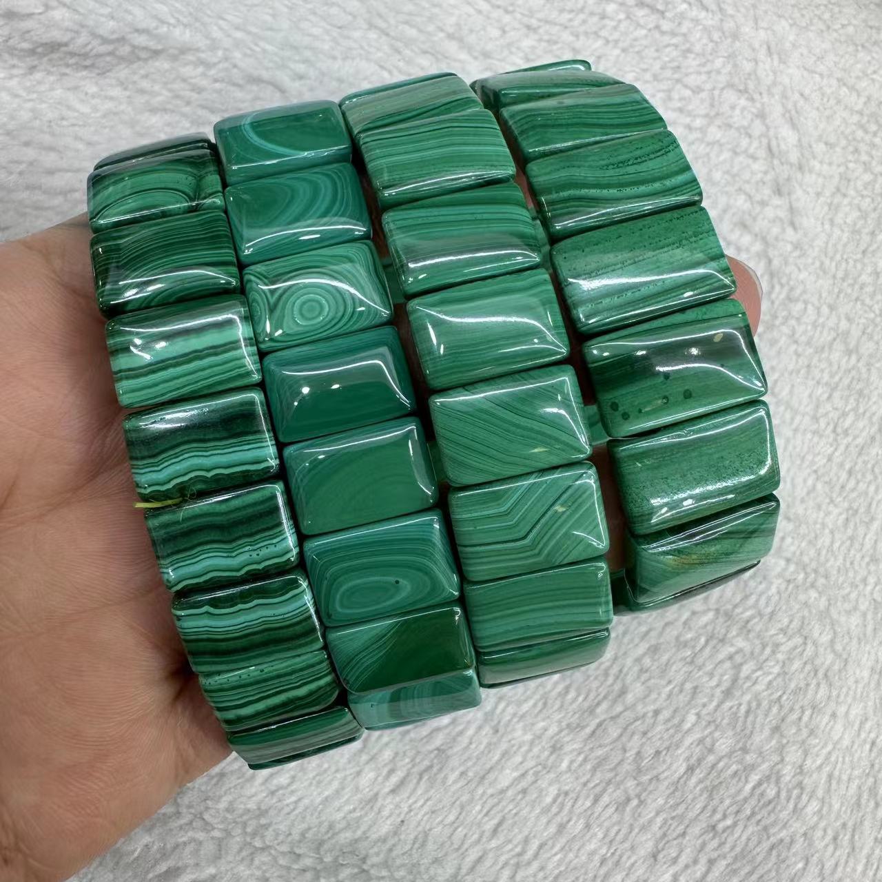 Echte natürliche grüne Malachi – Coordinates Bracelet Bewertung und Preis